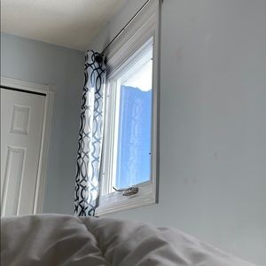 Meet your Posher, Della